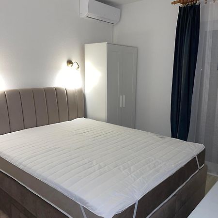 Apartmani Nada Primosten Exterior photo