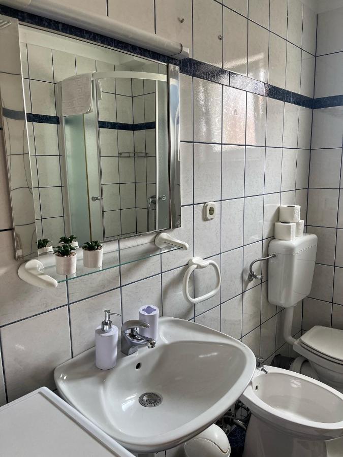 Apartmani Nada Primosten Exterior photo
