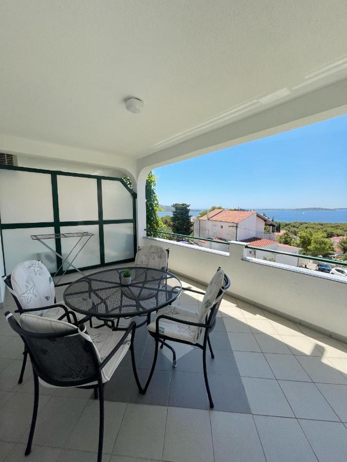 Apartmani Nada Primosten Exterior photo