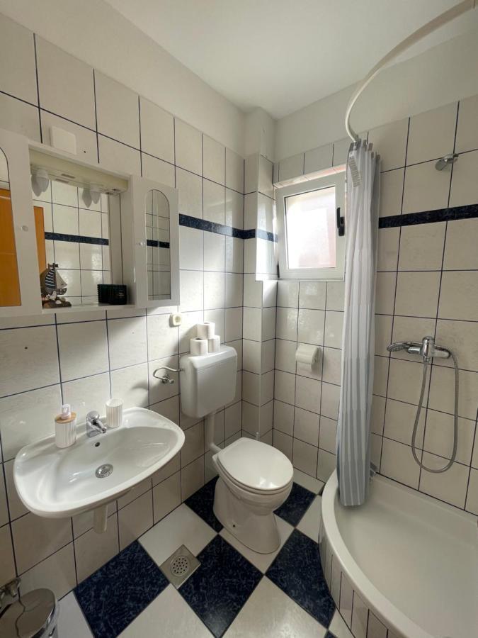 Apartmani Nada Primosten Exterior photo